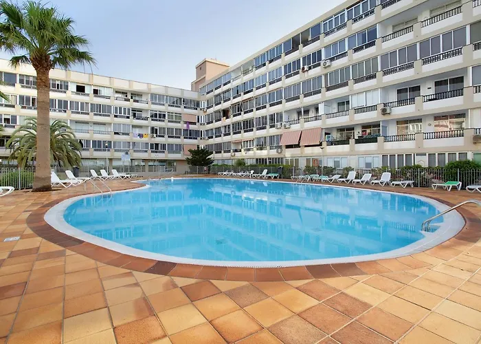 Playa Del Aguila Appartement *