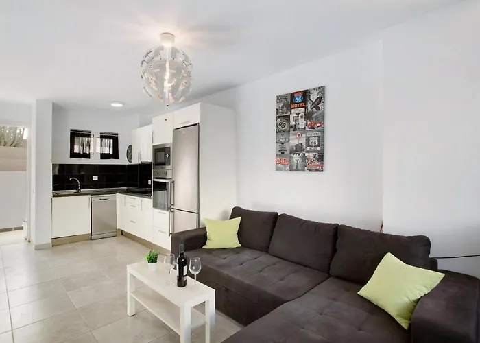 Playa Del Aguila Appartement *